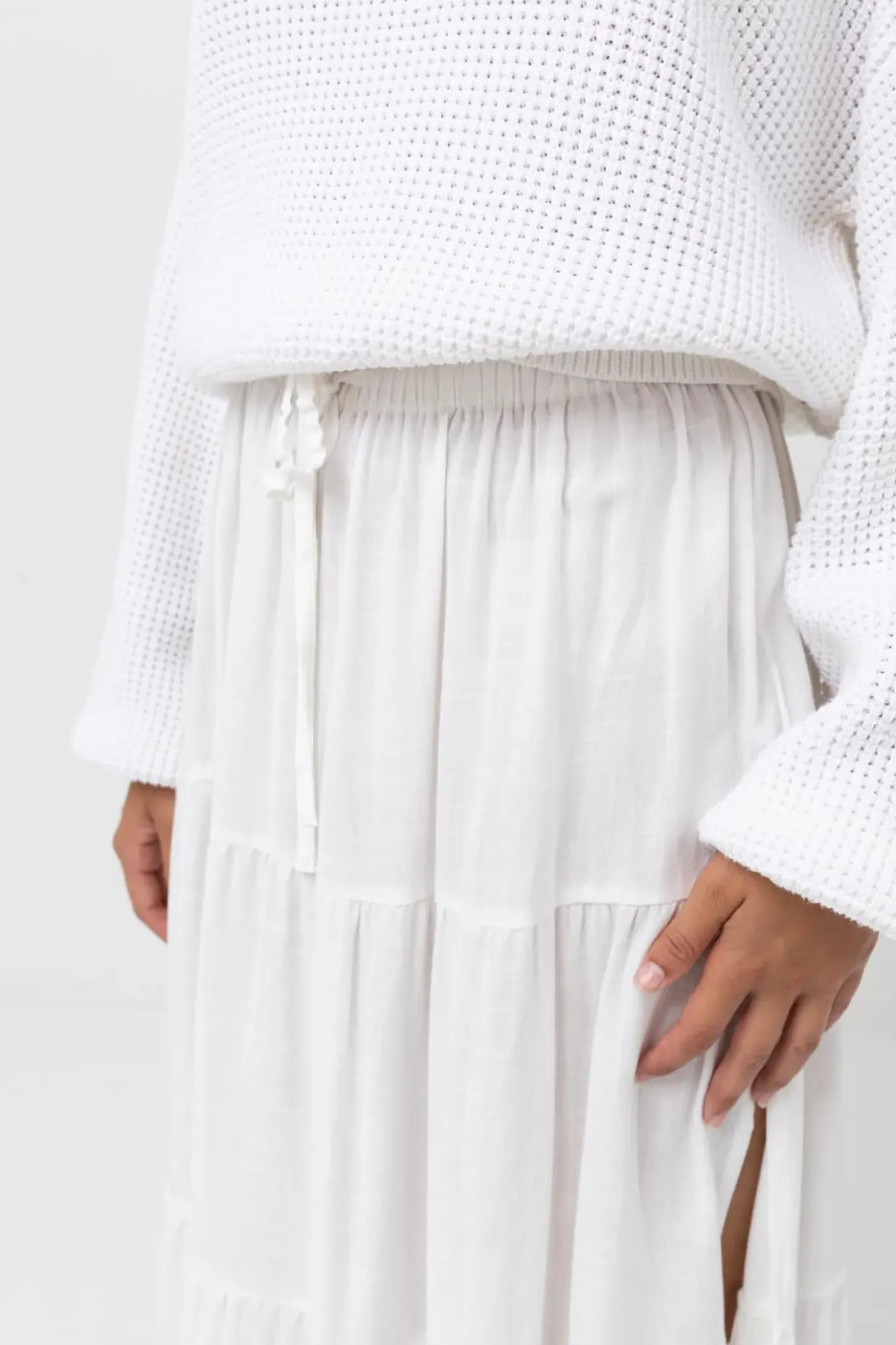 Rhythm Overswim|Skirts*Classic Tiered Maxi Skirt White