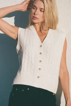 Rhythm Fashion Tops*Desi Cable Knit Vest Natural