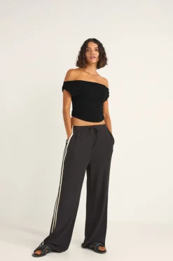 Rhythm Fashion Tops*Juno Off Shoulder Top Black