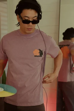 Rhythm T-shirts*Tropic Radio Vintage Ss T-Shirt Grape